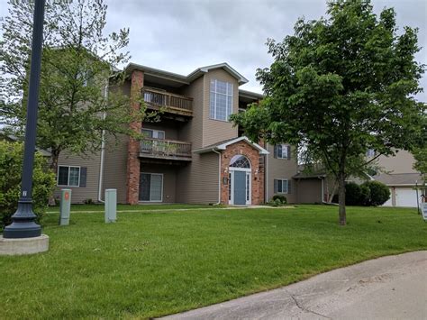 3231 Redhawk St, Coralville, IA 52241. . Apartments for rent in iowa city